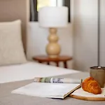 Sanders Eduardovich Apartment Limassol