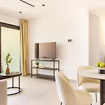Sanders Eduardovich Apartment