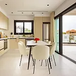 Sanders Eduardovich Apartment *