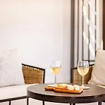 Apartment Sanders Eduardovich *