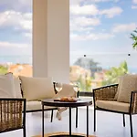 Apartment Sanders Eduardovich *