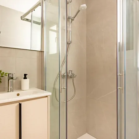 Sanders Eduardovich Apartment *