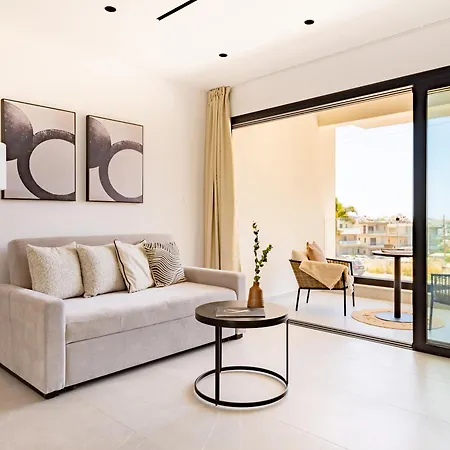 Sanders Eduardovich Apartment