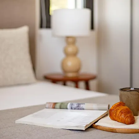 Sanders Eduardovich Apartment Limassol