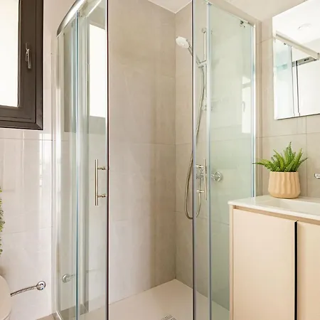 Sanders Eduardovich Apartment Limassol