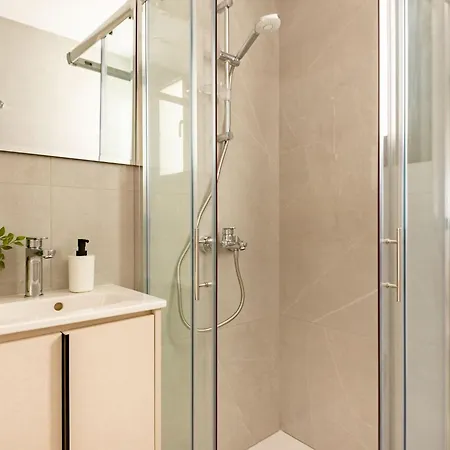 Sanders Eduardovich Appartement *